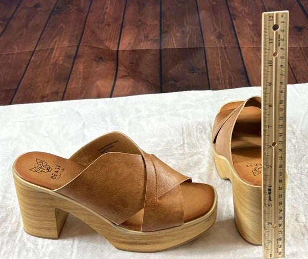 Beast Fashion Vicente 09 Criss Cross Slide Heeled Wooden Platform Sandal Sz 8.5