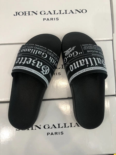 JOHN GALLIANO PARIS Newspaper Gazette Sea Sandals Beach Pool Slides EU 39 *Italy