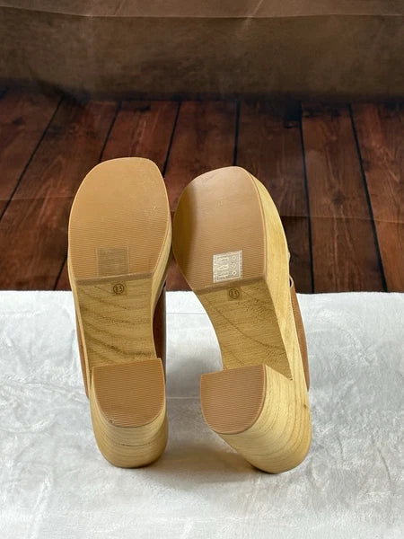 Beast Fashion Vicente 09 Criss Cross Slide Heeled Wooden Platform Sandal Sz 8.5