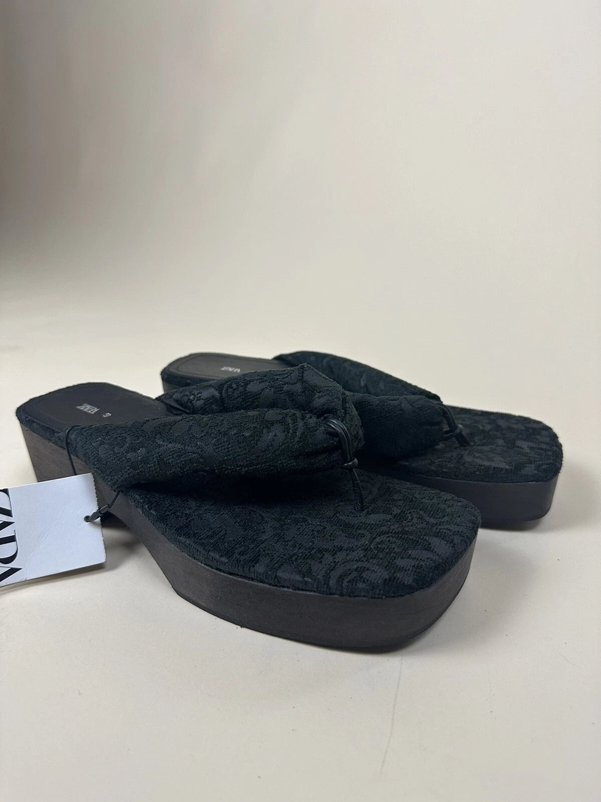 Zara Platform Slide Sandal - Black With Lace - US 9 - Style: 1390/210/800