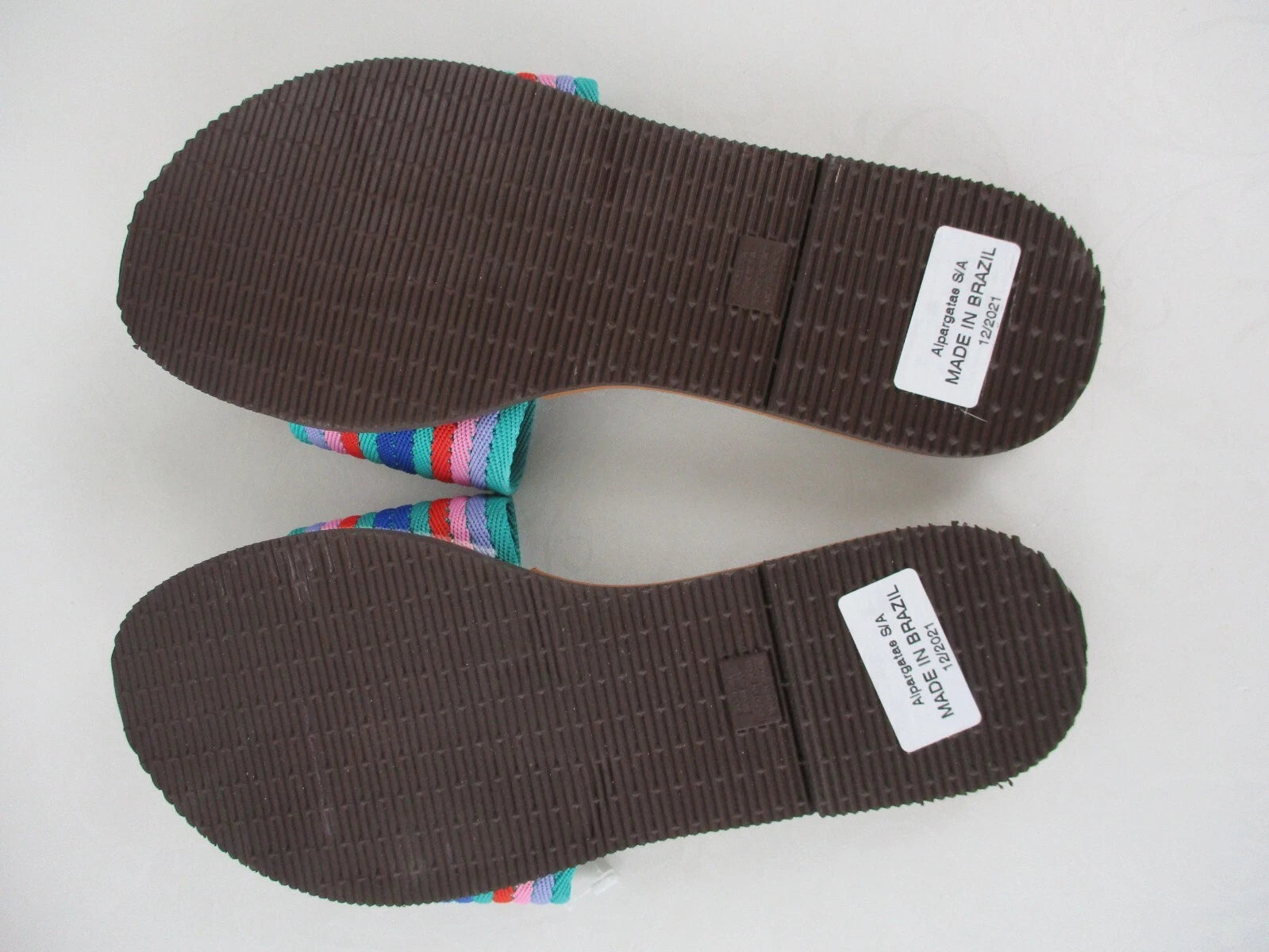 NWT Havaianas You Malta Slide Sandals in Multicolor Stripe size 7/8