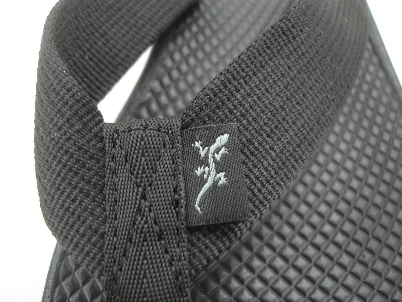 Women's sz 6 M Chaco Classic Flip Slip Slide Sandals Flat Solid Black Flat Thong