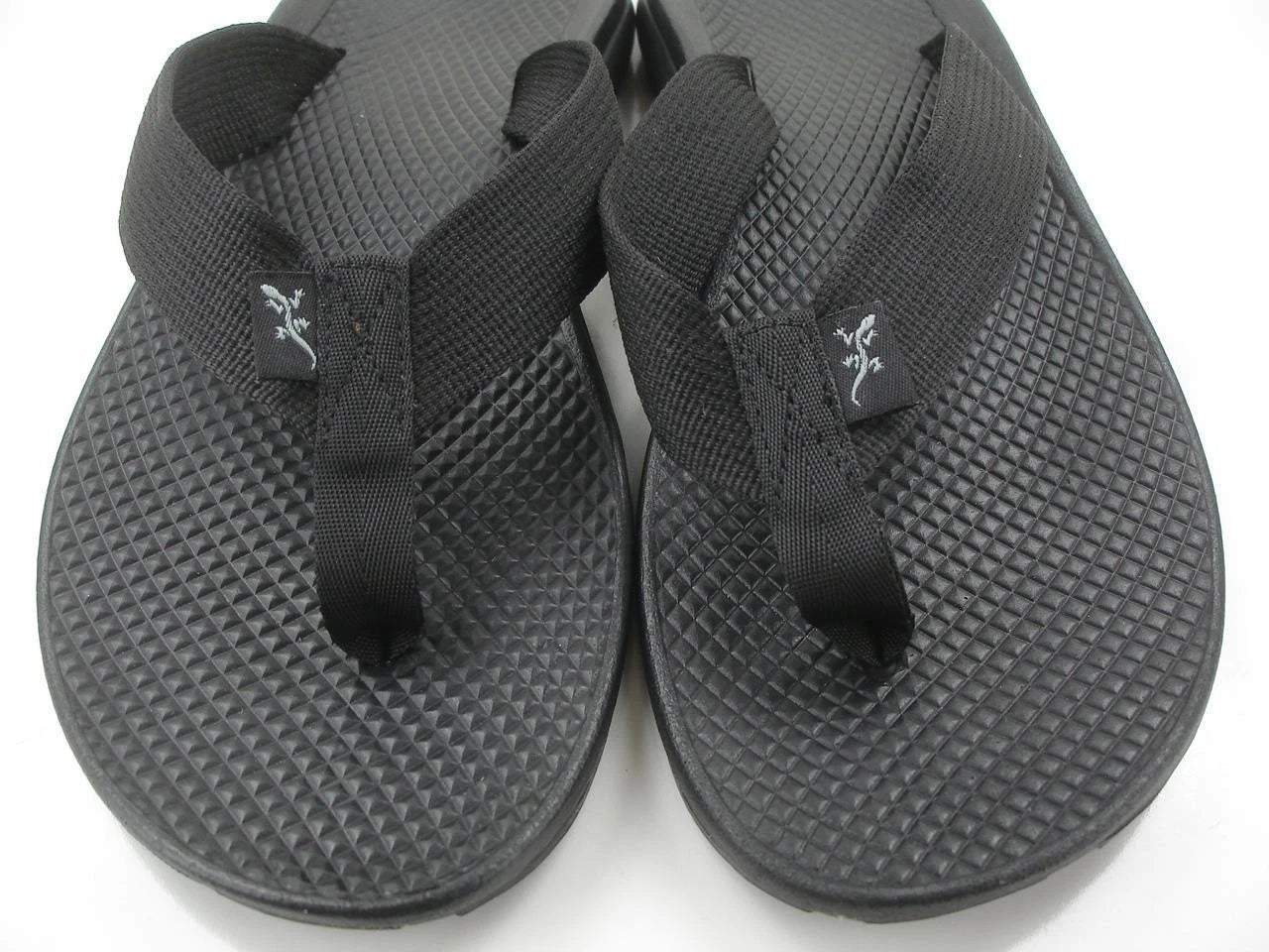 Women's sz 6 M Chaco Classic Flip Slip Slide Sandals Flat Solid Black Flat Thong