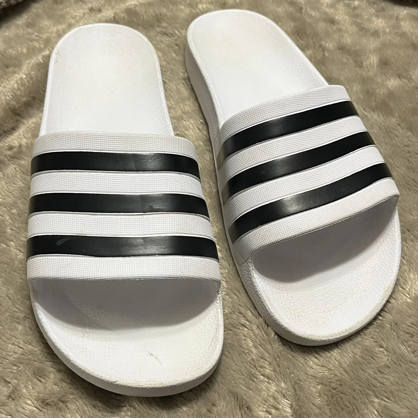 Adidas Adilette Aqua Slides Sandals White/Black Waterproof  - Womens Size 10 VGC