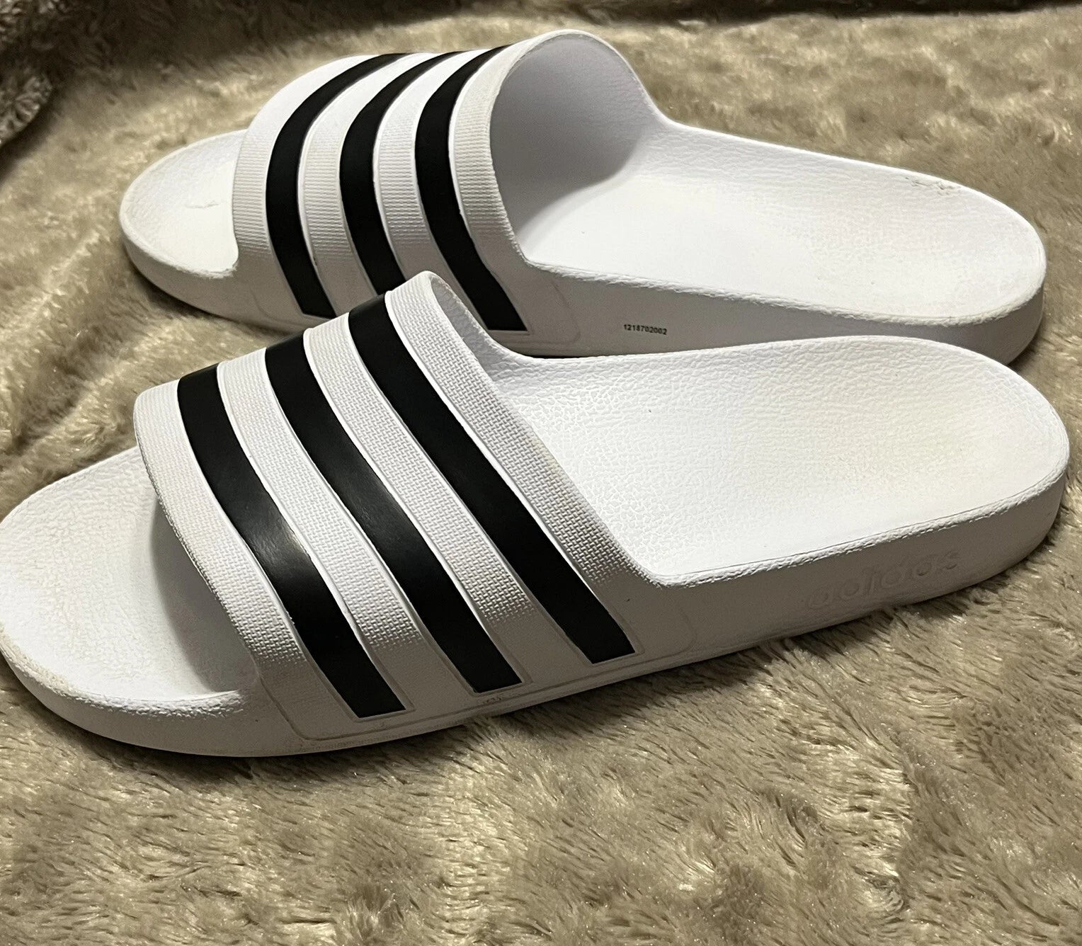 Adidas Adilette Aqua Slides Sandals White/Black Waterproof  - Womens Size 10 VGC